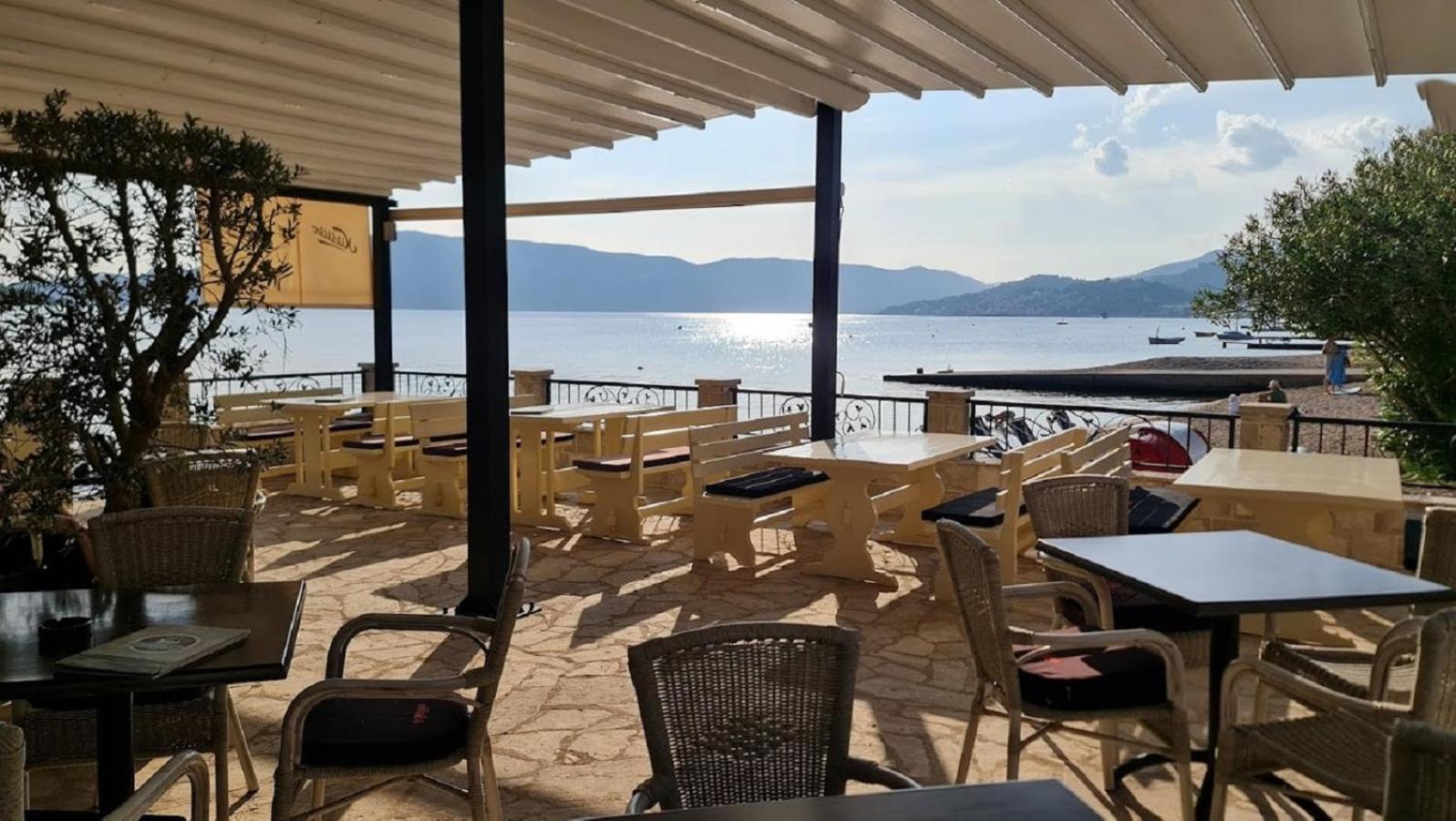 Apartment Sm Herceg Novi Buitenkant foto