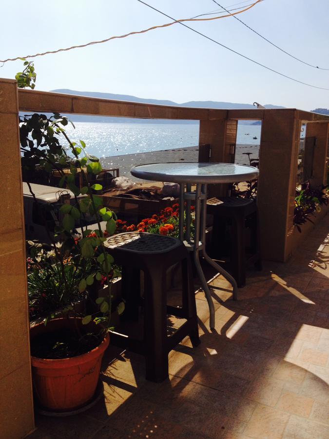 Apartment Sm Herceg Novi Buitenkant foto