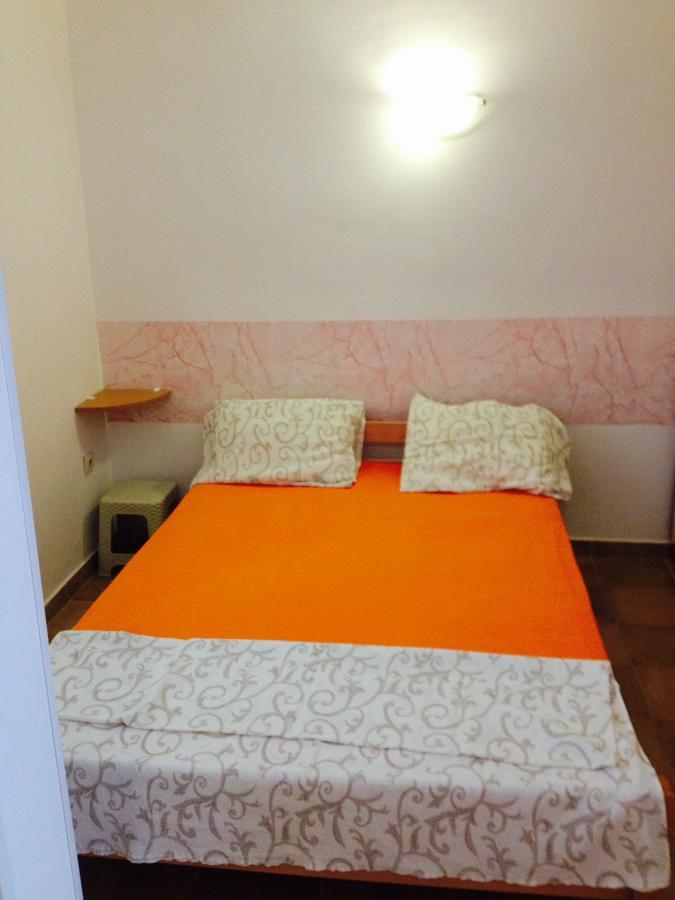 Apartment Sm Herceg Novi Buitenkant foto
