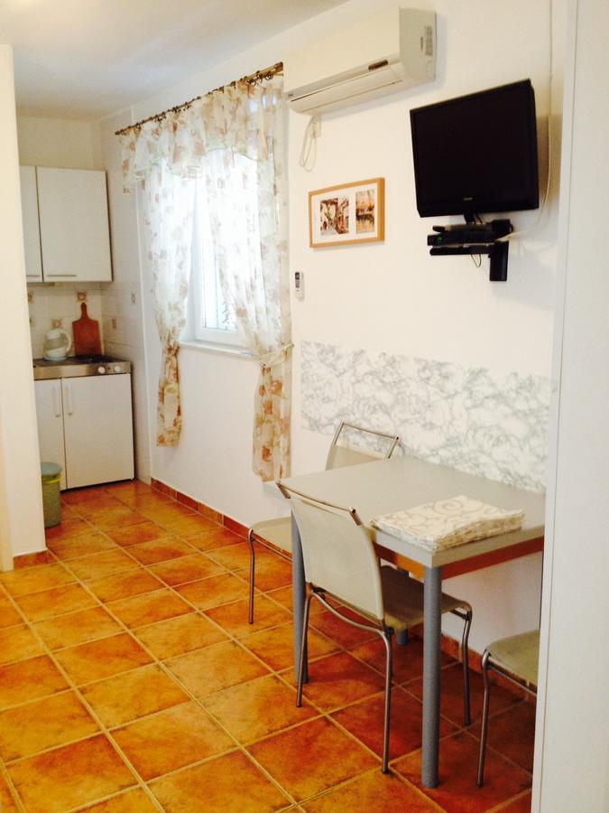 Apartment Sm Herceg Novi Buitenkant foto