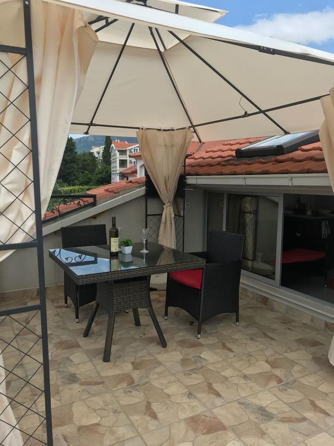 Apartment Sm Herceg Novi Buitenkant foto